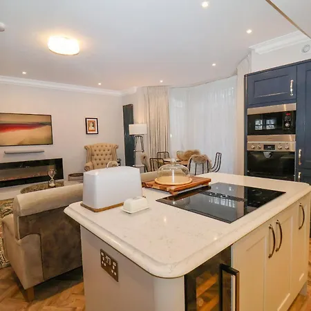 Derwent House - Everley