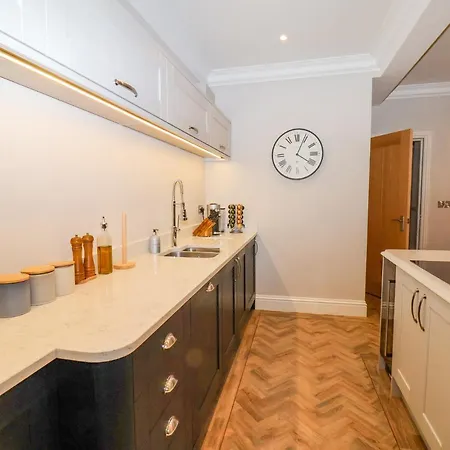 Hotel Derwent House - Everley