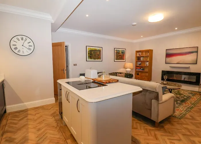 Derwent House - Everley Scarborough